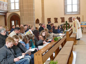 Palmsonntag in St. Crescentius - Beginn der Heiligen Woche (© Karl-Franz Thiede)
